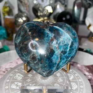 Blue Apatite Heart 🩵🦋🩵 BAH1